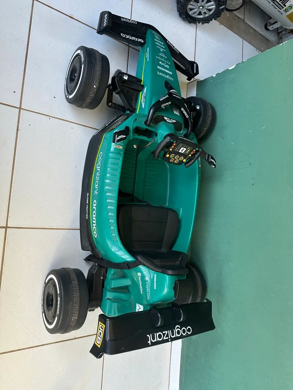 Carrinho elétrico infantil 12v - Fórmula 1 (Aston Martin) - Foto 2