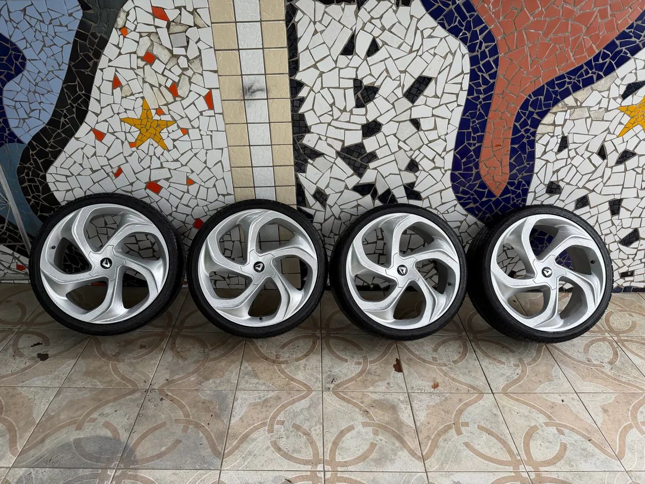 Rodas aro 20  - Foto 2