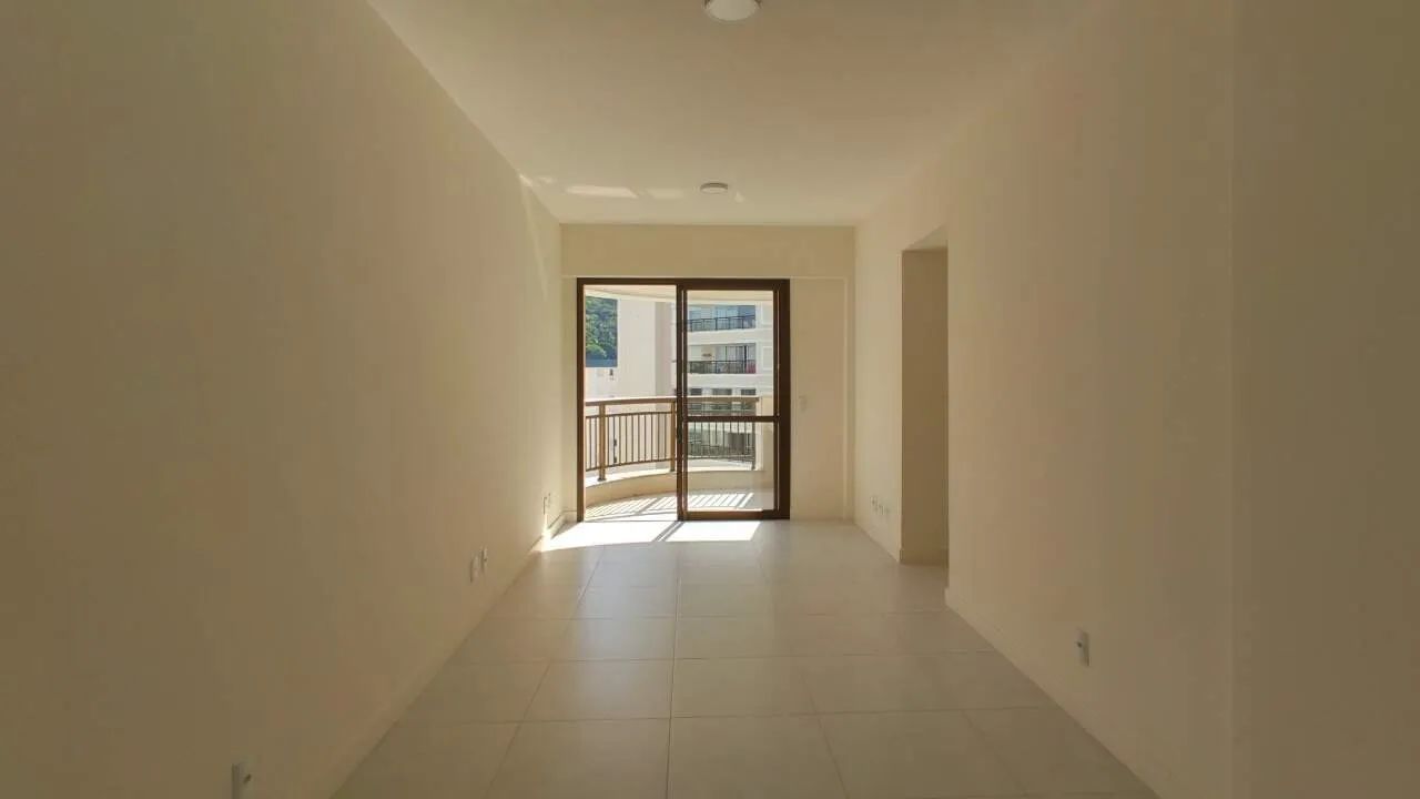 Aluguel | Apartamento 3 quartos (1 suíte) no Itacorubi