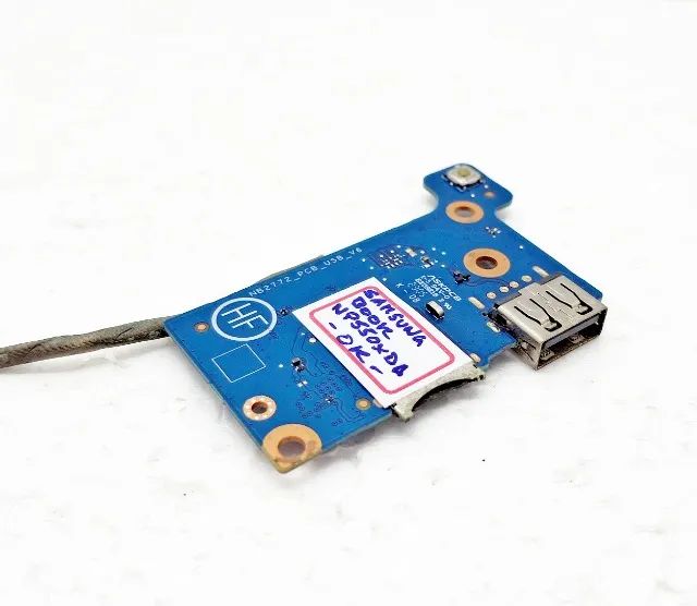 Placa Auxiliar Notebook Samsung Book NP550XDA NB2772_PCB_USB_V6 - Foto 4