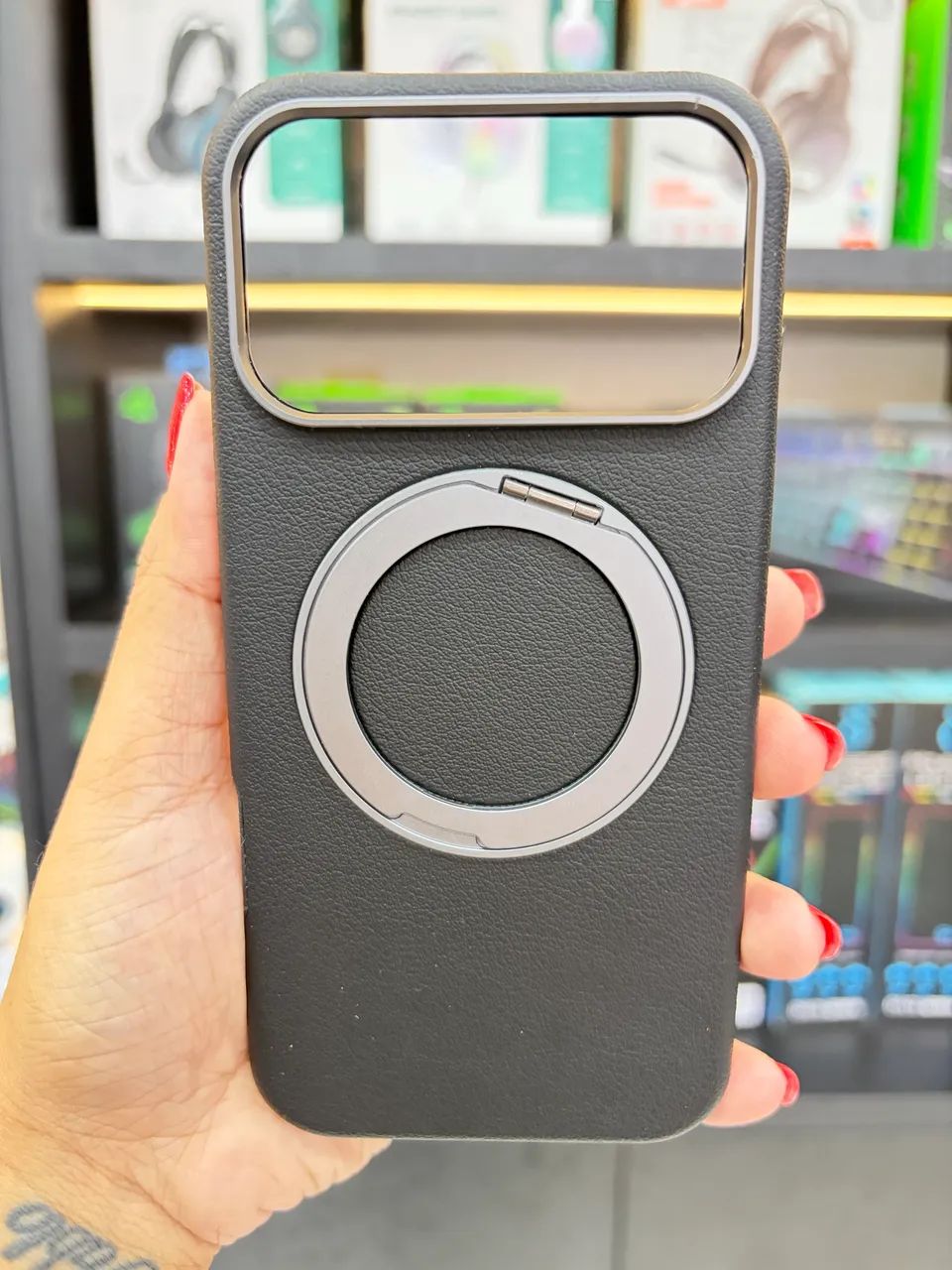 Capa iPhone 17 Pro Max Couro c/ suporte e MagSafe (Novo) 