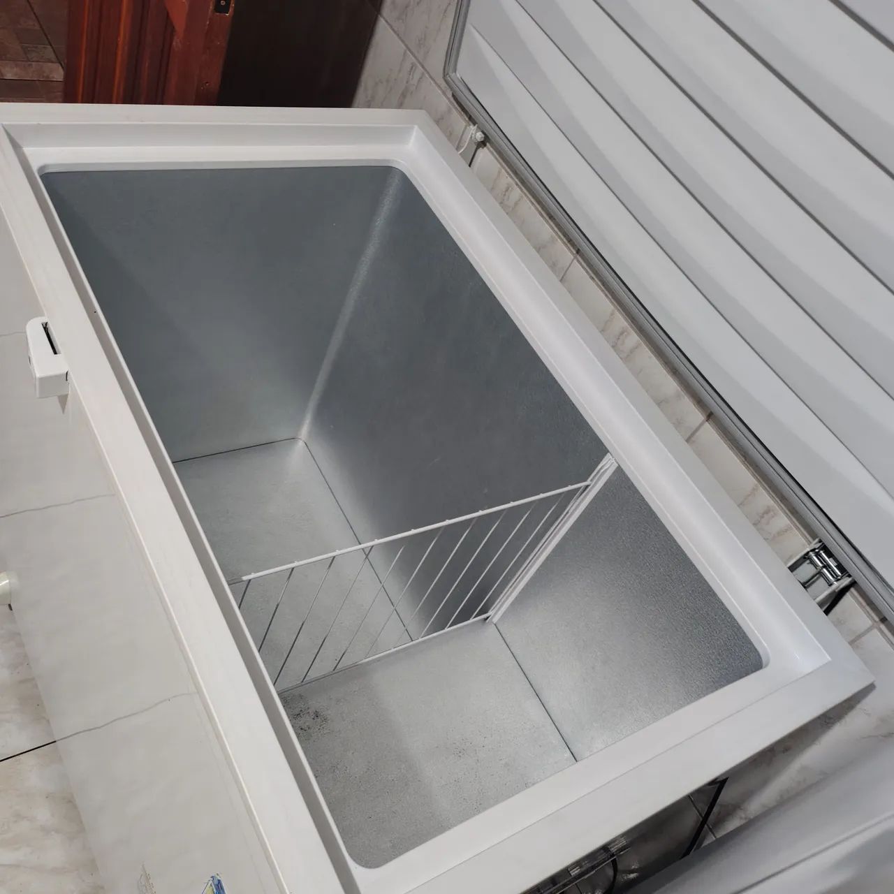 Freezer Electrolux h330 - Foto 2