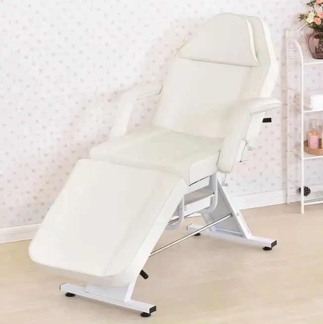 Maca poltrona com rodinha para estética  - Foto 5