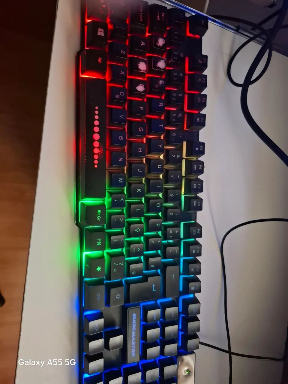 Monitor HD 20 polegadas + estabilizador + teclado gamer - Foto 4