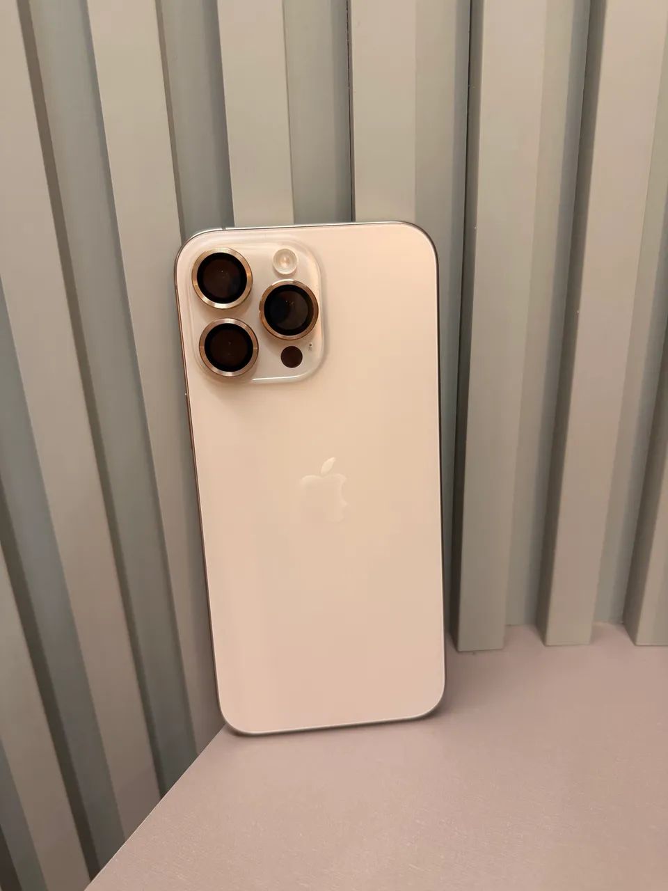 iPhone 16 pro max  - Foto 2