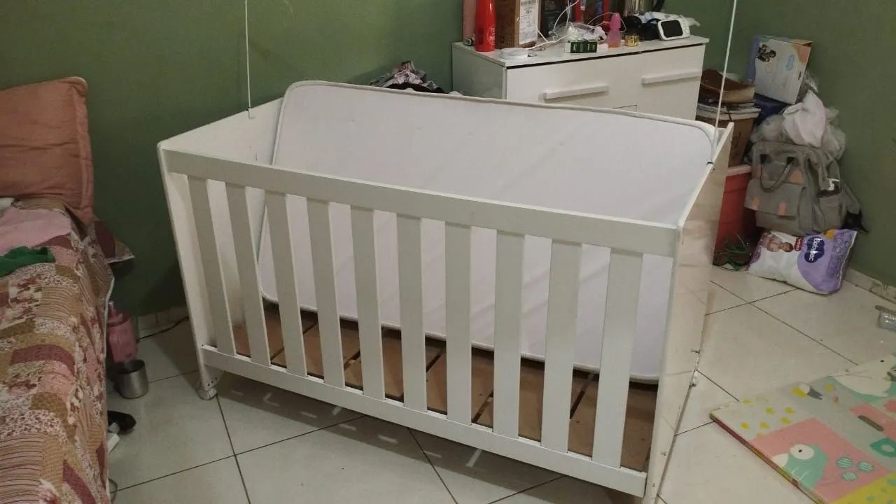 Berço + colchão 