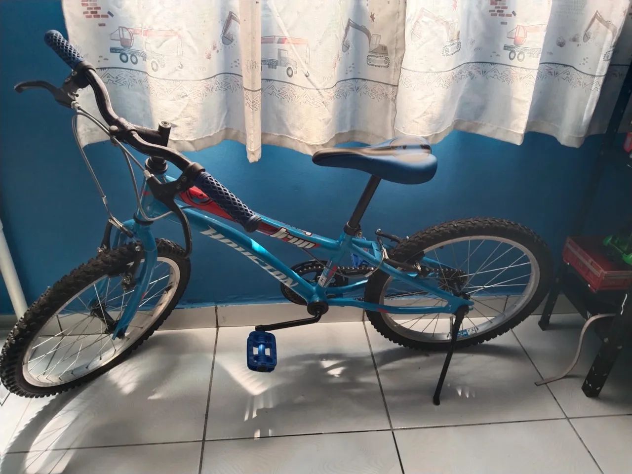 Bicicleta infantil aro 20  - Foto 3