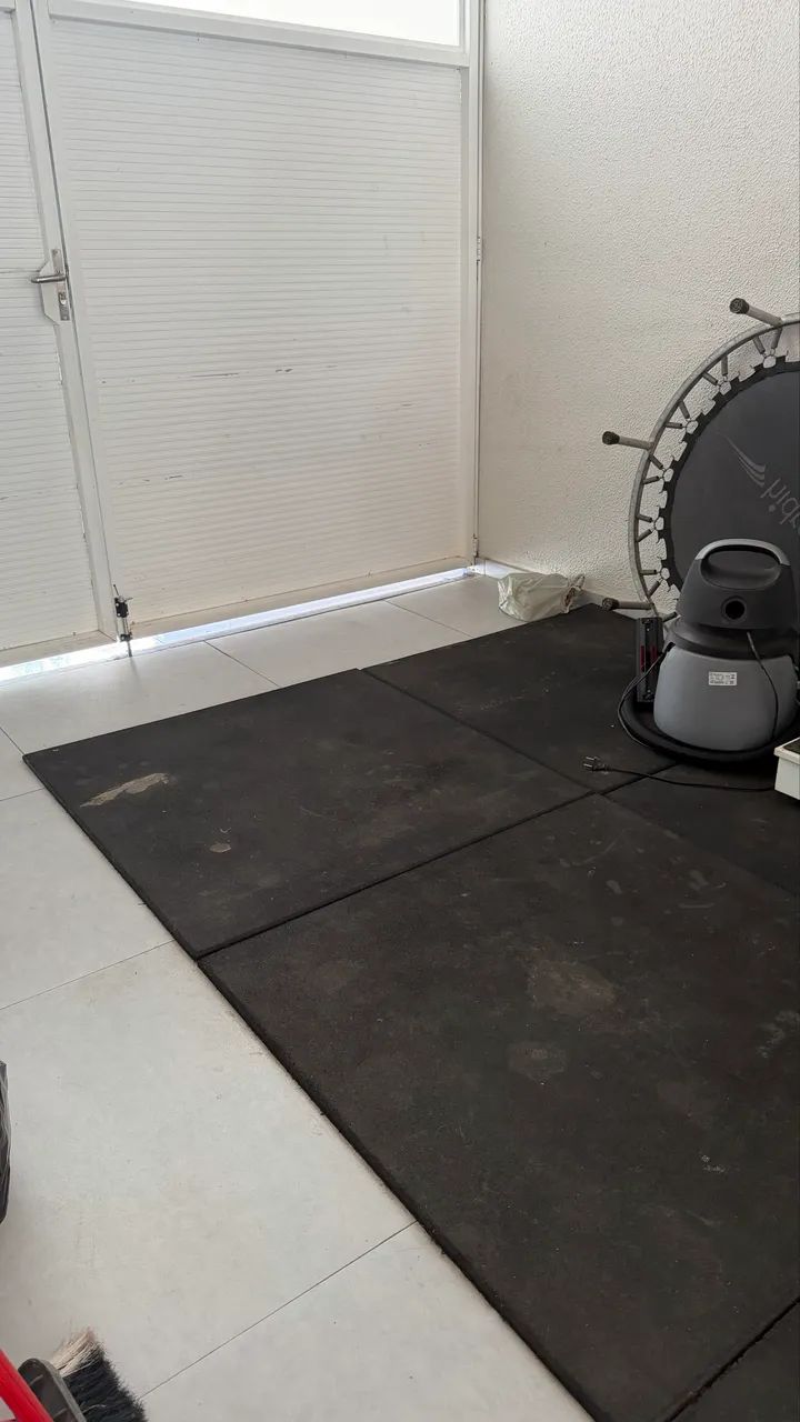 Tapete de borracha grosso (pneu) crossfit