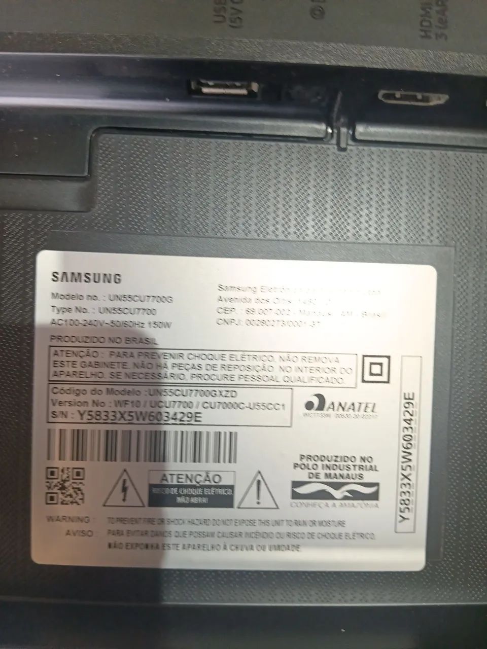 Vende-se 55 polegadas sanssung, meu neto jogou a escova e trincou a tela pega Internet  - Foto 3