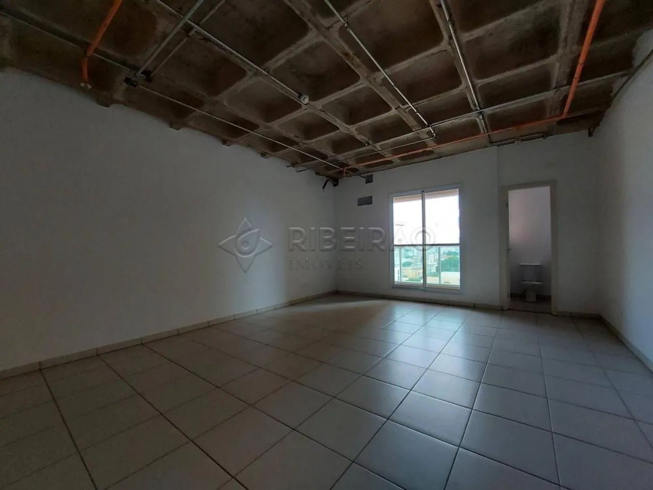 Sala comercial com 37,5m² para venda próximo ao Fórum - Foto 3