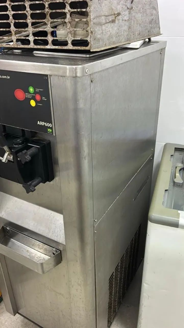 Vendo máquina de sorvete  - Foto 2