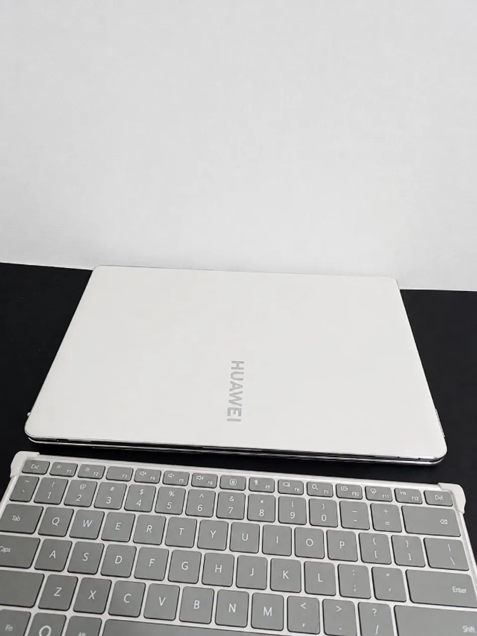 Huawei Matebook Ultimate Design
