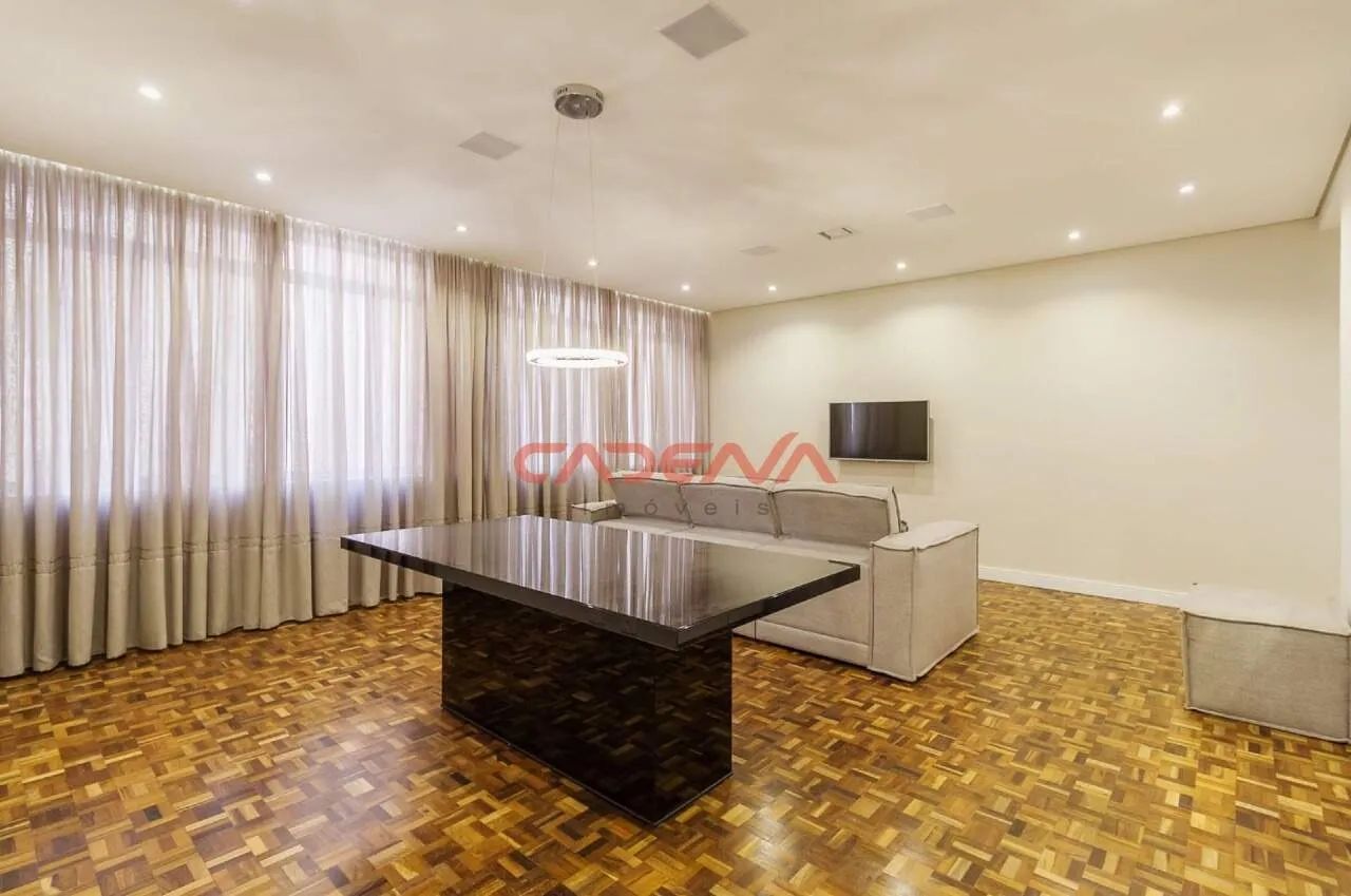 Apartamento com 3 quartos e 1 vaga para aluguel no Centro