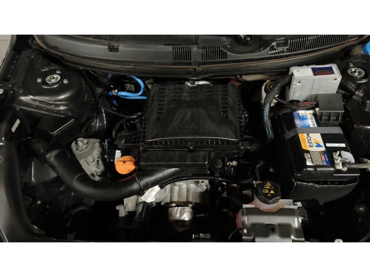 Fiat Cronos Drive 1.0 6V, foto 15 de 19