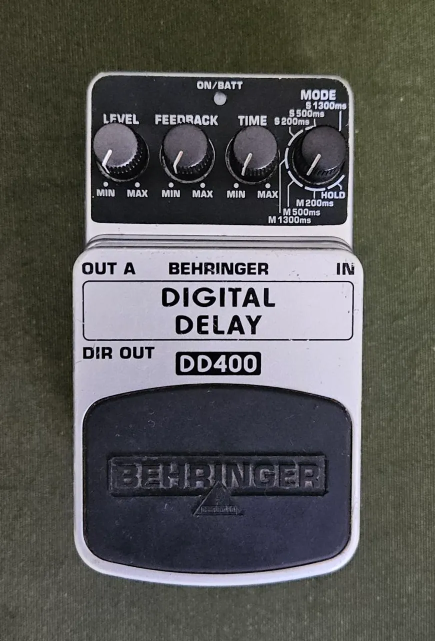 pedal delay behringer dd400
