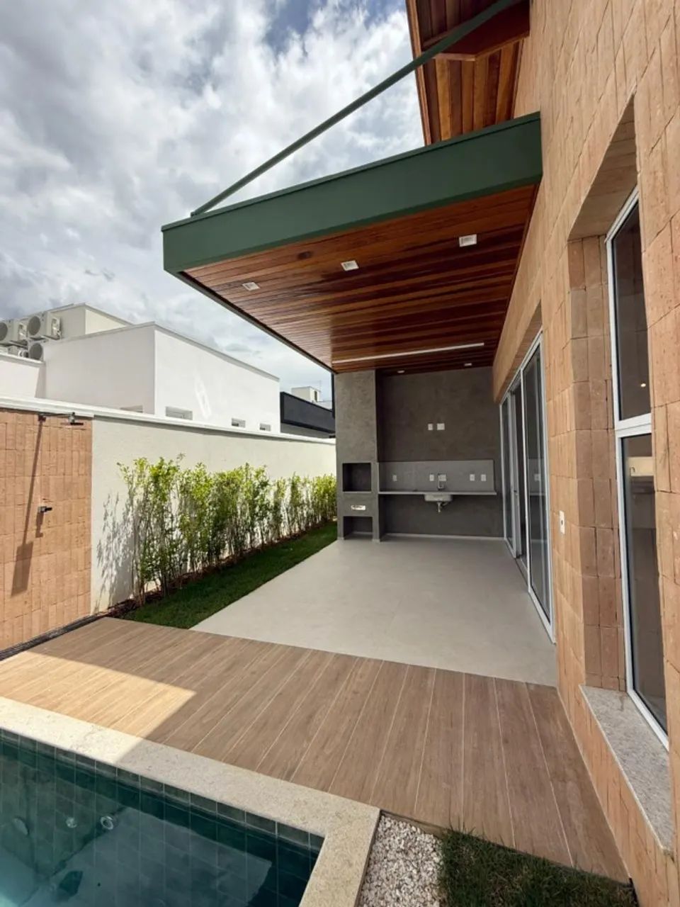 Casa 3 suítes - Res. Ouroville - Foto 5