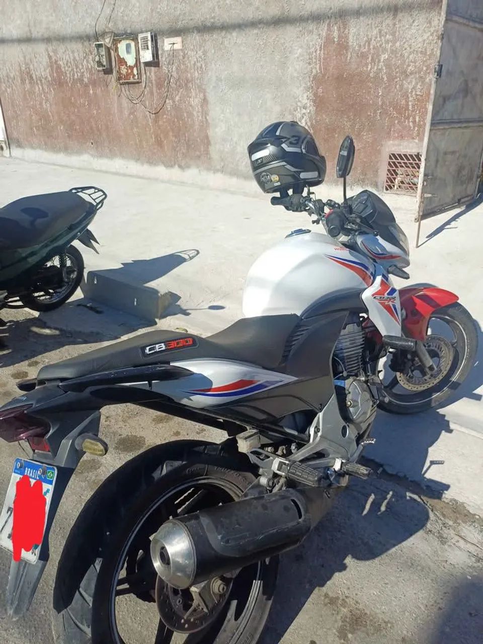 Moto CB 300 - Foto 2