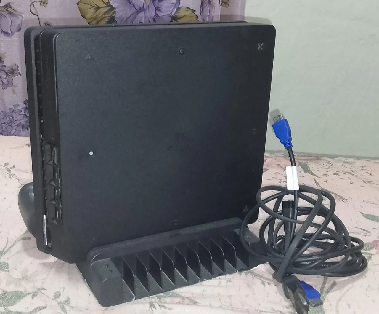 Vendo Playstation 4 slim