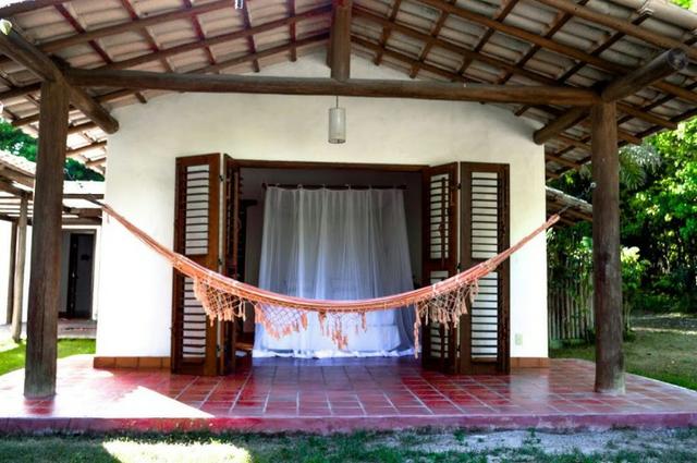 RE/MAX Safira aluga casa para temporada em área de preservação, em Trancoso - BA - Foto 13