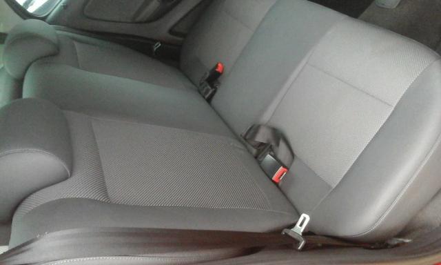 Vw - Volkswagen Fox Trend 1.0 - Completo - Foto 7