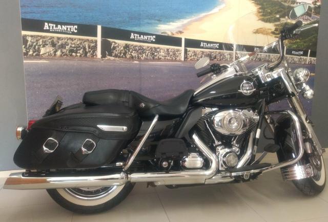 Harley Davidson Road King Classic 2010. Revisada - Foto 4