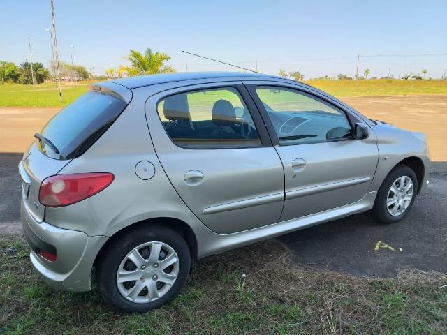 Peugeot 207 XR 1.4 2011 MT - Foto 4