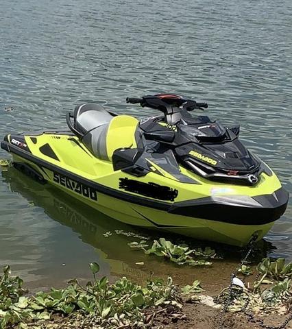 Vendo ou troco Jetski RXT x RS 2019
