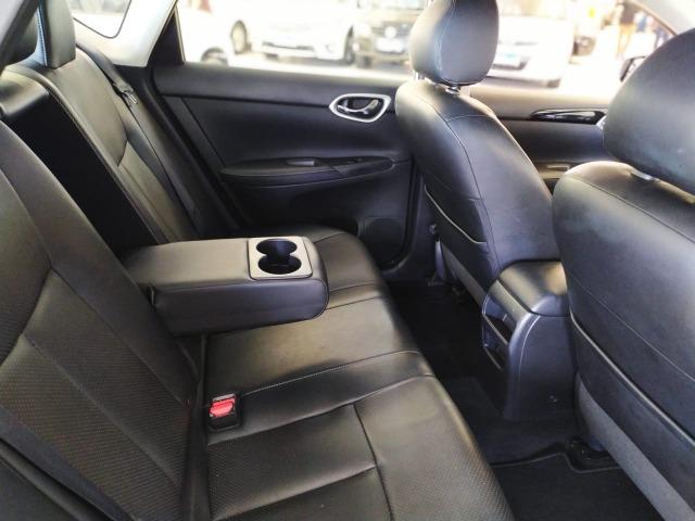 Sentra SV 2.0 CVT (Flex) - Foto 16