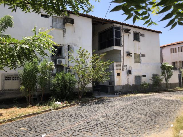 Vendo apartamento no João Emilio Falcão