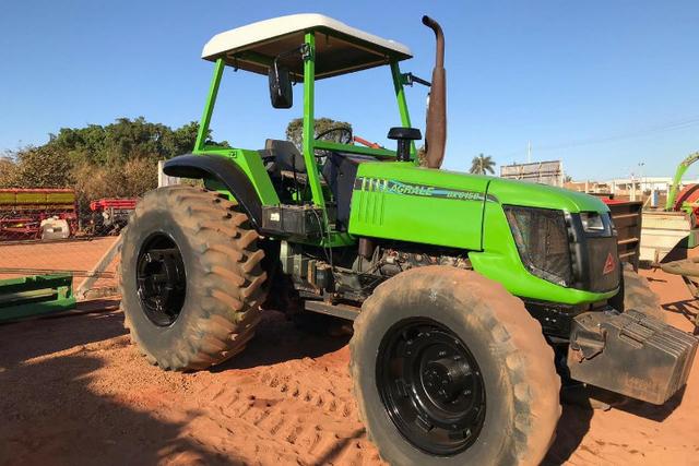 Trator Agrale Bx 6150 4x4 ano 2003 - Foto 5