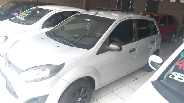 Fiesta 1.0 flex financia sem entrada - Foto 3