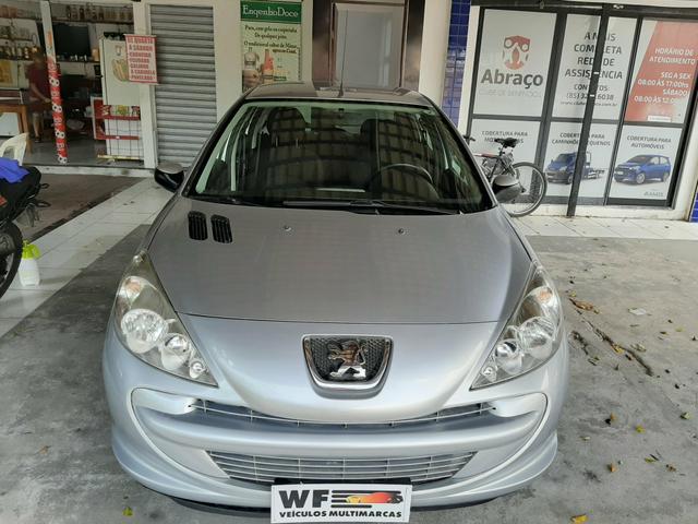 Peugot 207 xr 1.4 2013 revisado e com garantia oferta 17.900 financia sem entrada - Foto 5