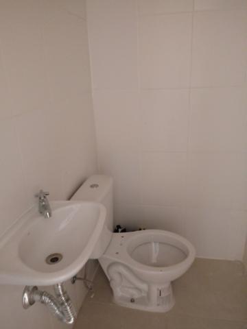 Lojas novas 60m2 na quadra do mar Excelente ponto comercial - Foto 10