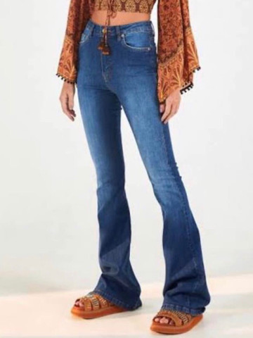 calça jeans flare farm