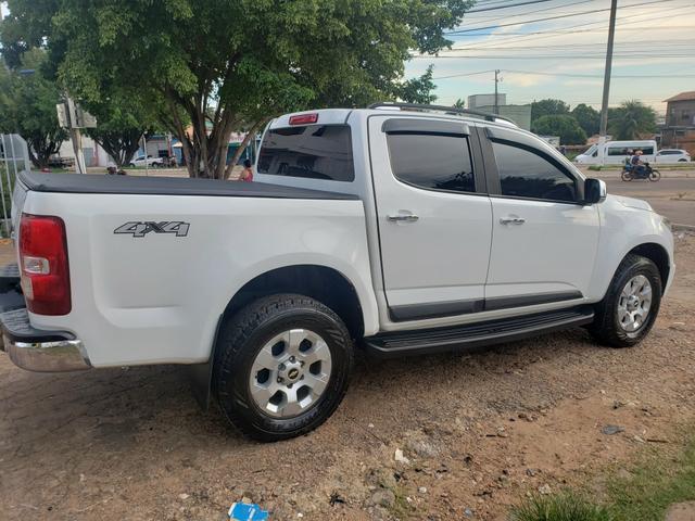 Vendo S10 baixei o preço pra vender rapido