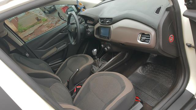 Prisma lt motor 1.0 ano 2014 - Foto 11