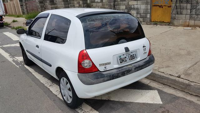 Renault Clio - Foto 2