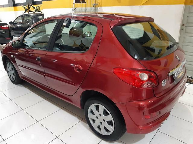 Peugeot / 207 XR Hatch 1.4 - 2010 - Foto 5
