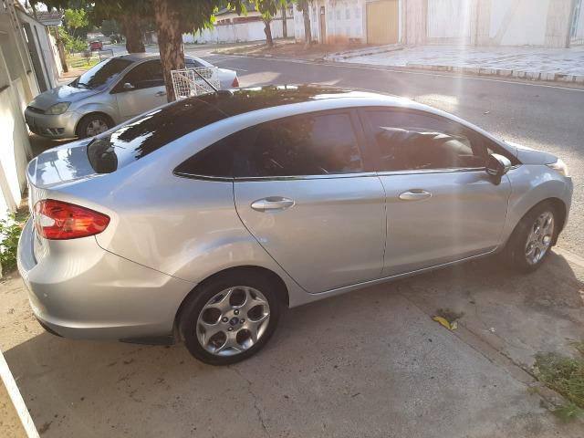 New fiesta sedan 1.6 - Foto 3