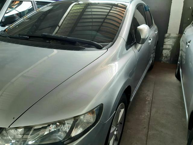 Honda Civic 1.8 LXS, Automático, 09/10 - Foto 2