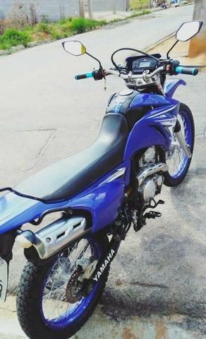 Vendo ou troco lander xtz 250 apenas por carro - Foto 2