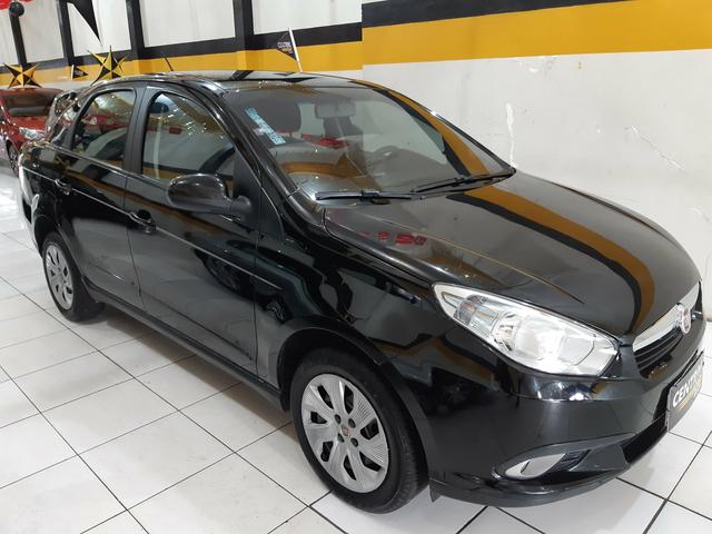 FIAT- Grand Siena 1.4 2016 - Foto 2
