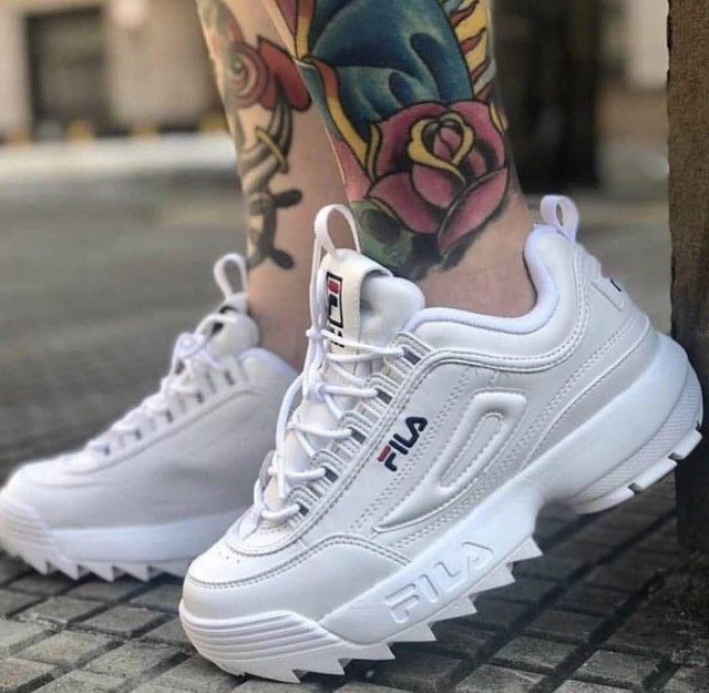 tenis fila white