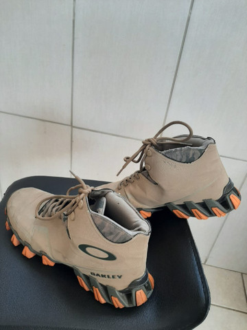 tenis oakley tactical