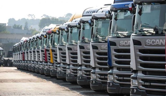 CRÉDITOS PARA CAMINHÃO, MÁQUINÁRIO VEÍCULO LEVES E PESADOS