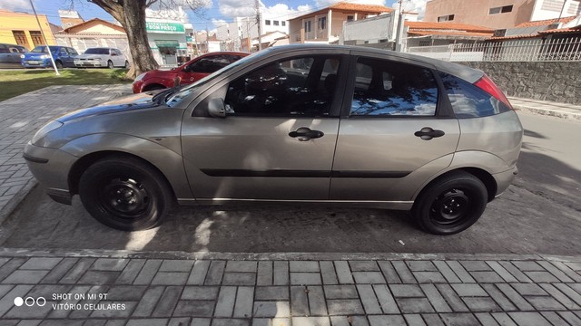 FORD FOCUS 1.6 COMPLETO