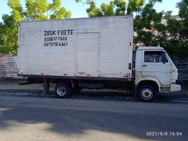 VENDE SE CAMINHAO VOLKSWAGEN