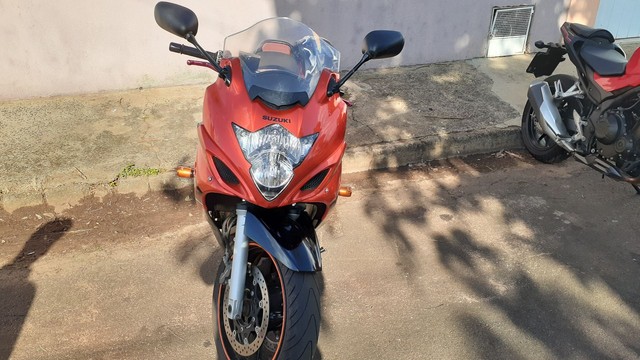 SUZUKI GSX650F