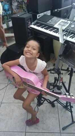 Aula de guitarra e violão...