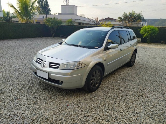 MÉGANE 2012/2012 1.6 DYNAMIQUE GRAND TOUR 16V FLEX 4P MANUAL